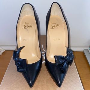 Madame Menodo Christian Louboutin